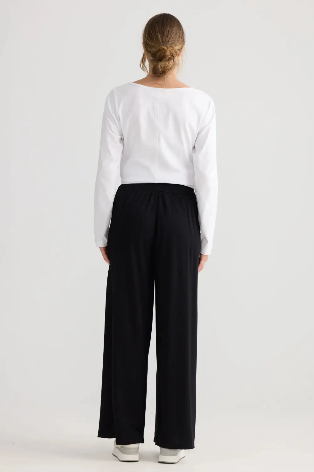 Women's Fluid Movement Wide Leg Pants