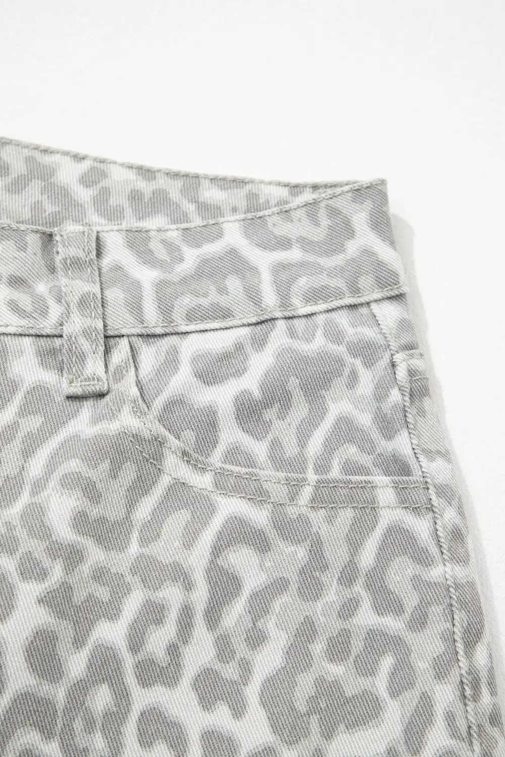 Collared High Rise Denim Jeans