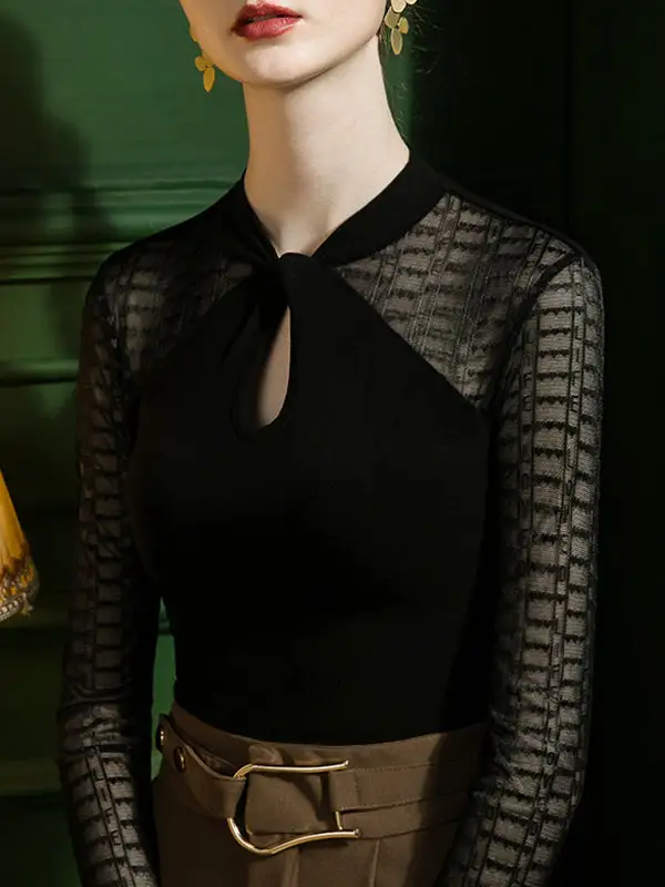 Long Sleeve Curve Fit Cutout Jacquard Panel Detail Round Neck T-Shirt