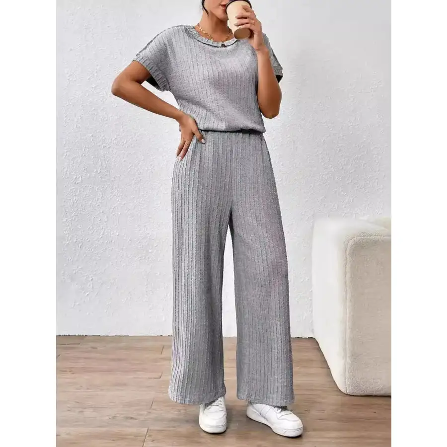 Modern Round Neck Short Sleeve Top and Pants Set