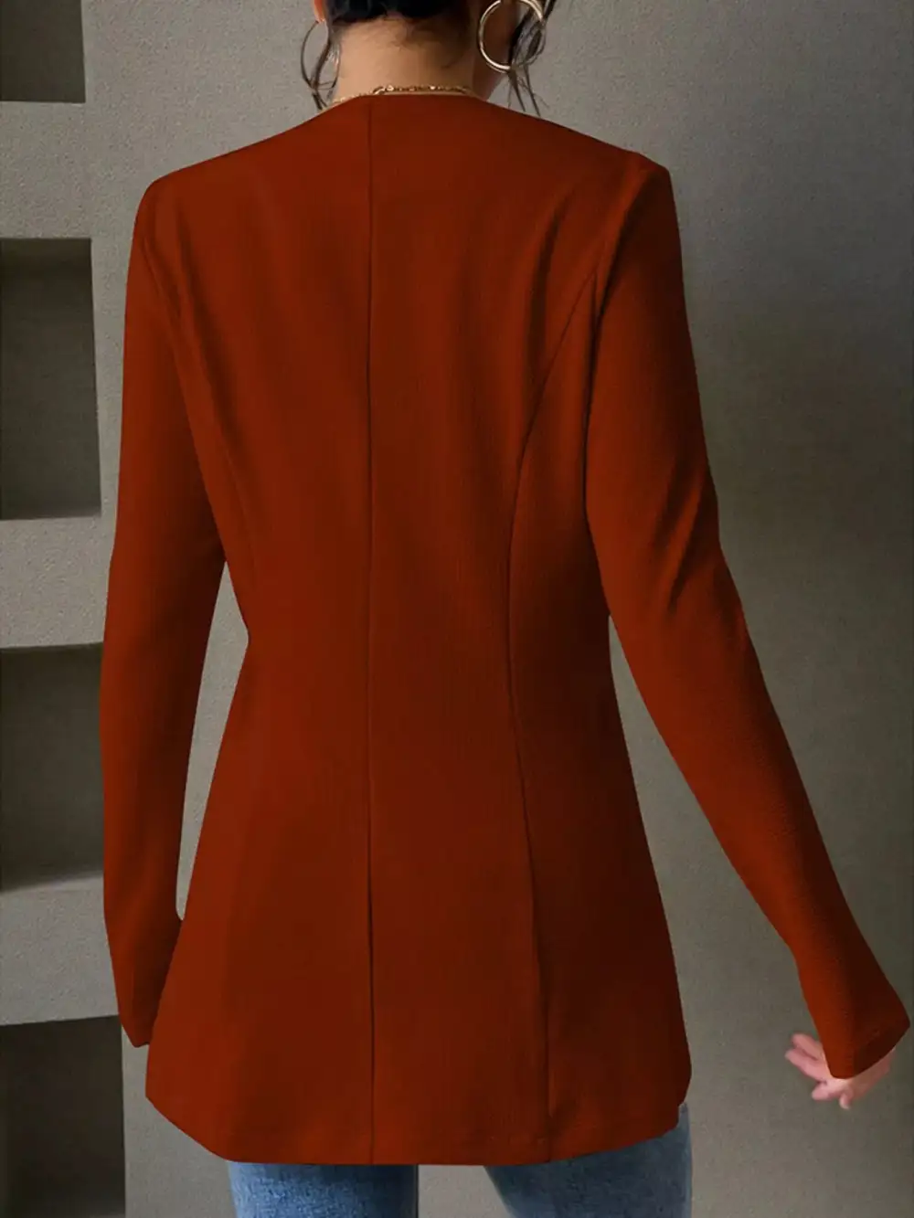 Modern Single-Button Long-Sleeve Blazer