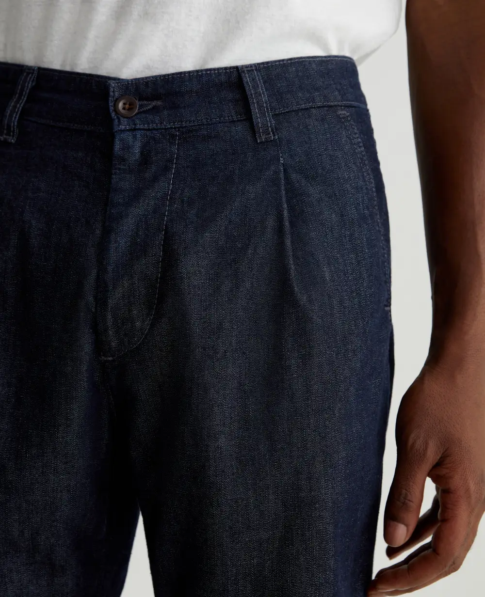 Men's Tapered Stretch Jeans