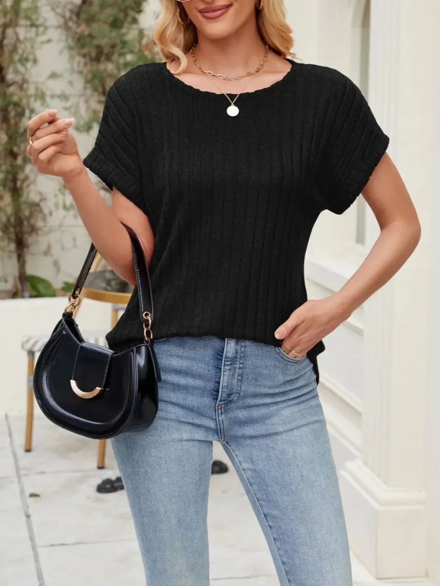 Relaxed Round-Neck Short-Sleeve Ribbed T-Shirt