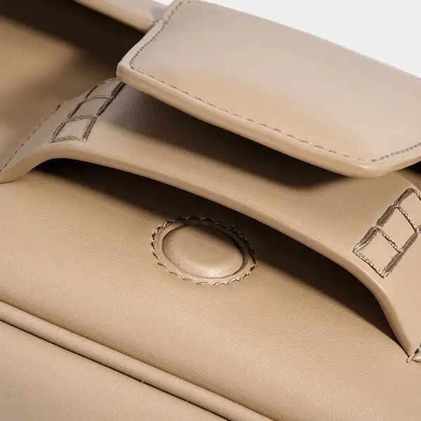 Minimal Canvas Handbag