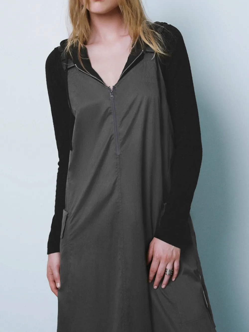 Minimalist Zip-Front Midi Overall Dress