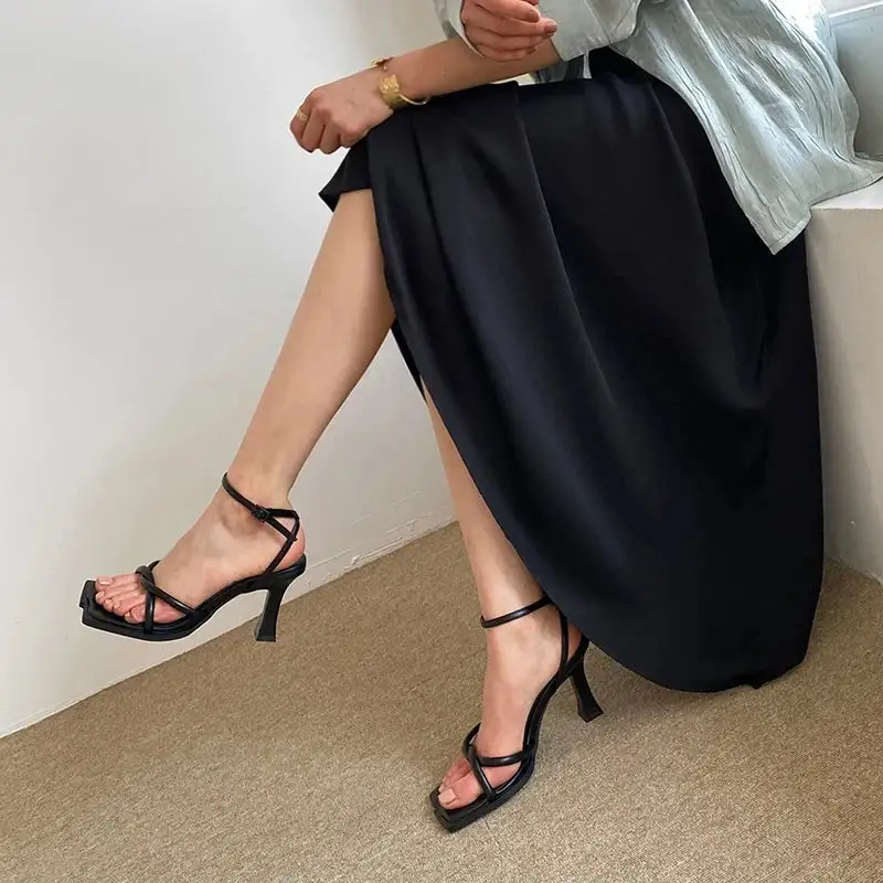 Square-Toe Block-Heel Square-Heel Pumps