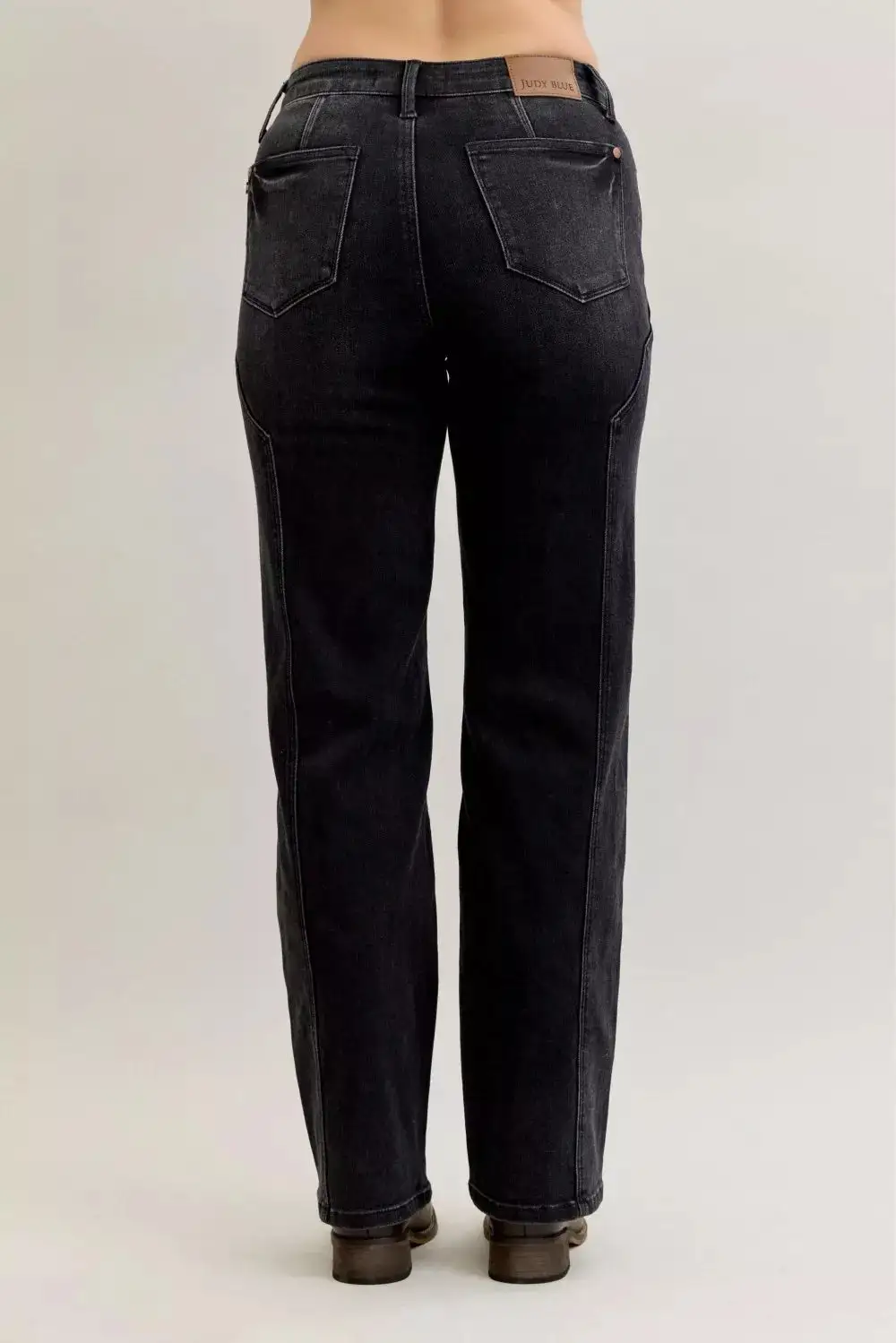 Relaxed Mid-Rise Washed Pocketed Stretch Straight Leg Jeans