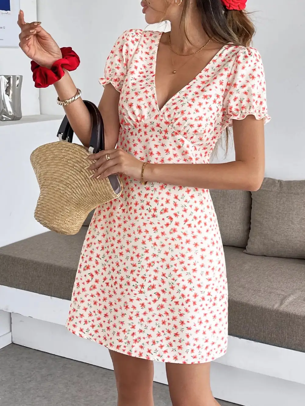 Polished Detail Floral Printed V Neck Mini Dress