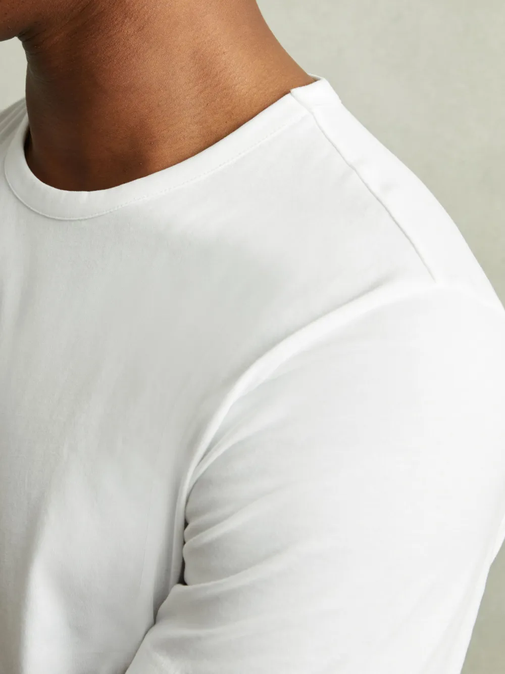 Stretch Lightweight Crew Neck T-Shirt