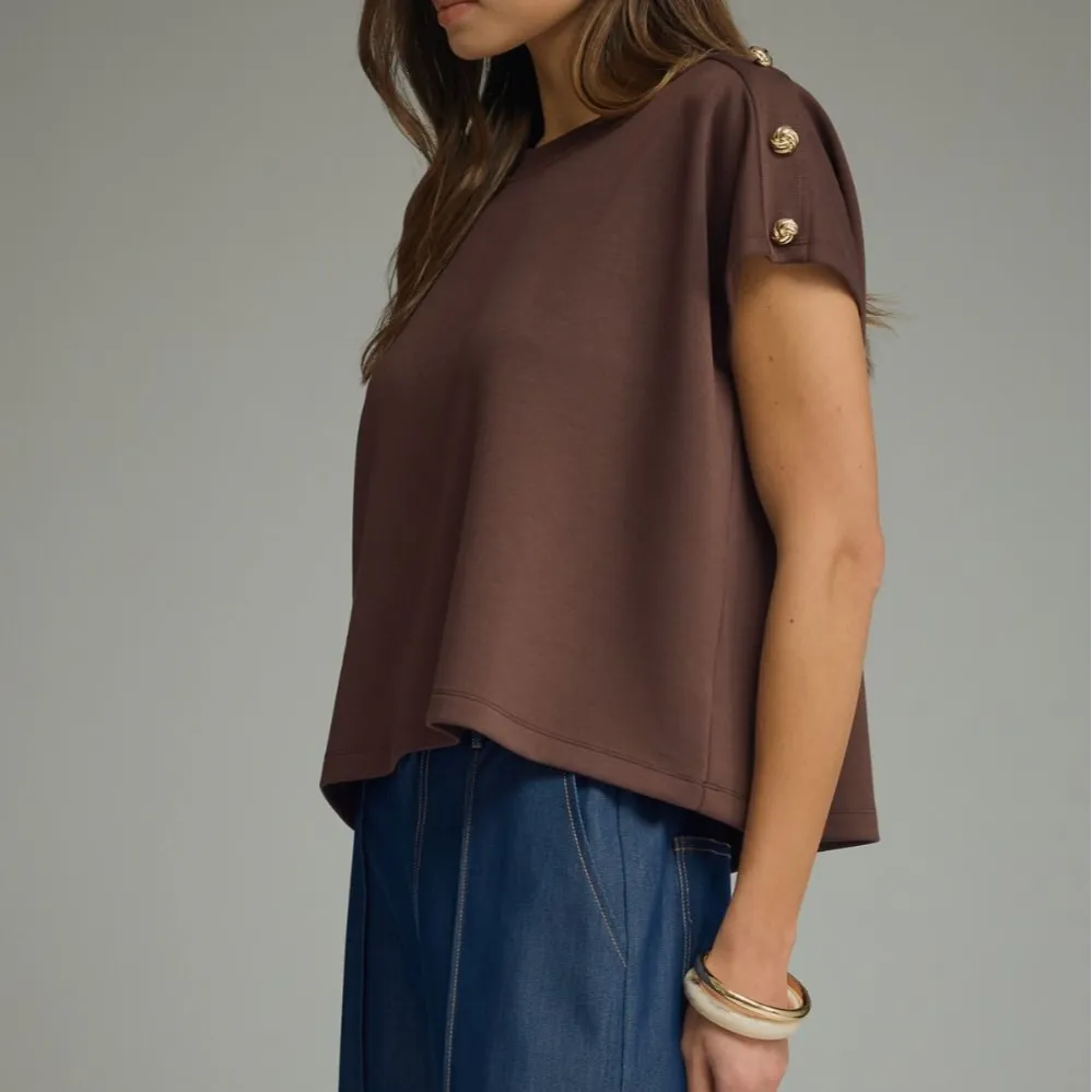 Button Detail Top