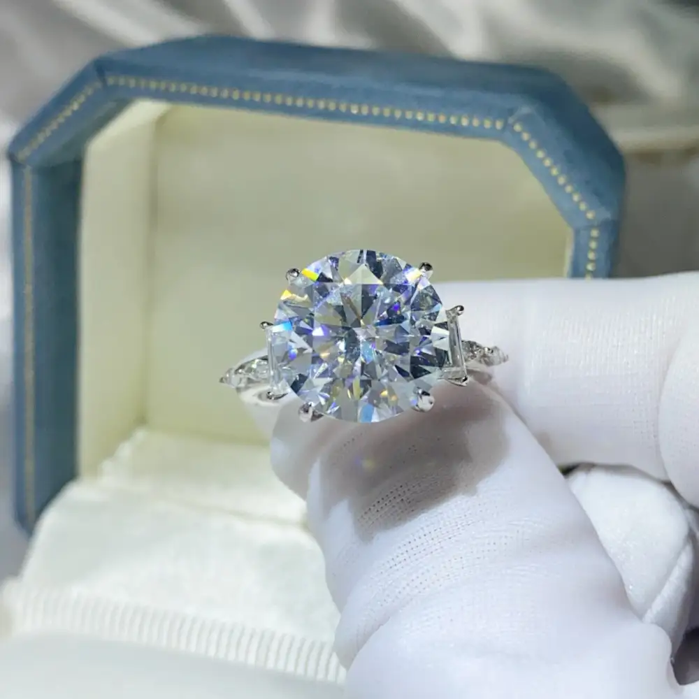 Daily Moissanite Jewelry