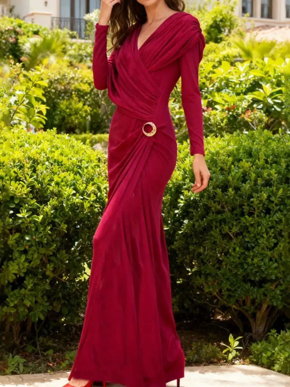 Comfort Fit Ruched Long Sleeve Maxi Dress