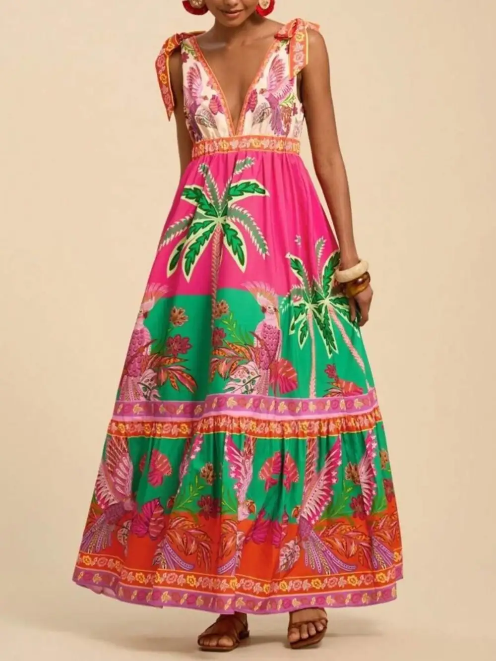 Gathered Detail Printed Maxi Dress