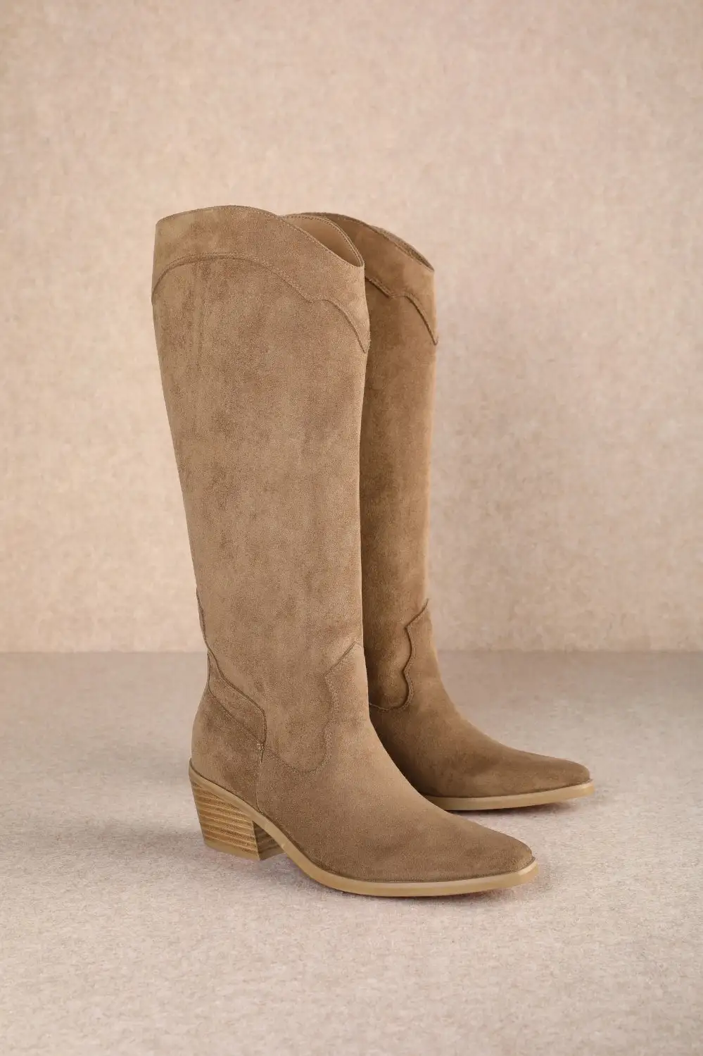 Effortless Western Boots