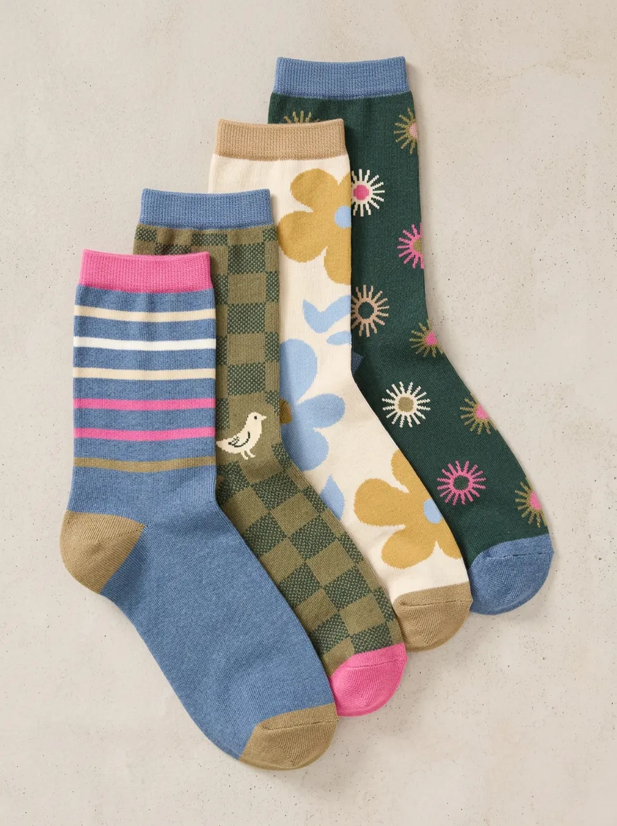 Floral Bird Striped Retro Four-Pair Casual Socks
