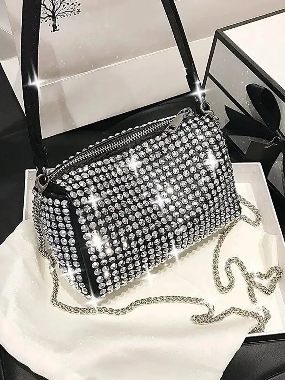 Allover Rhinestone Decor Chain Square Bag