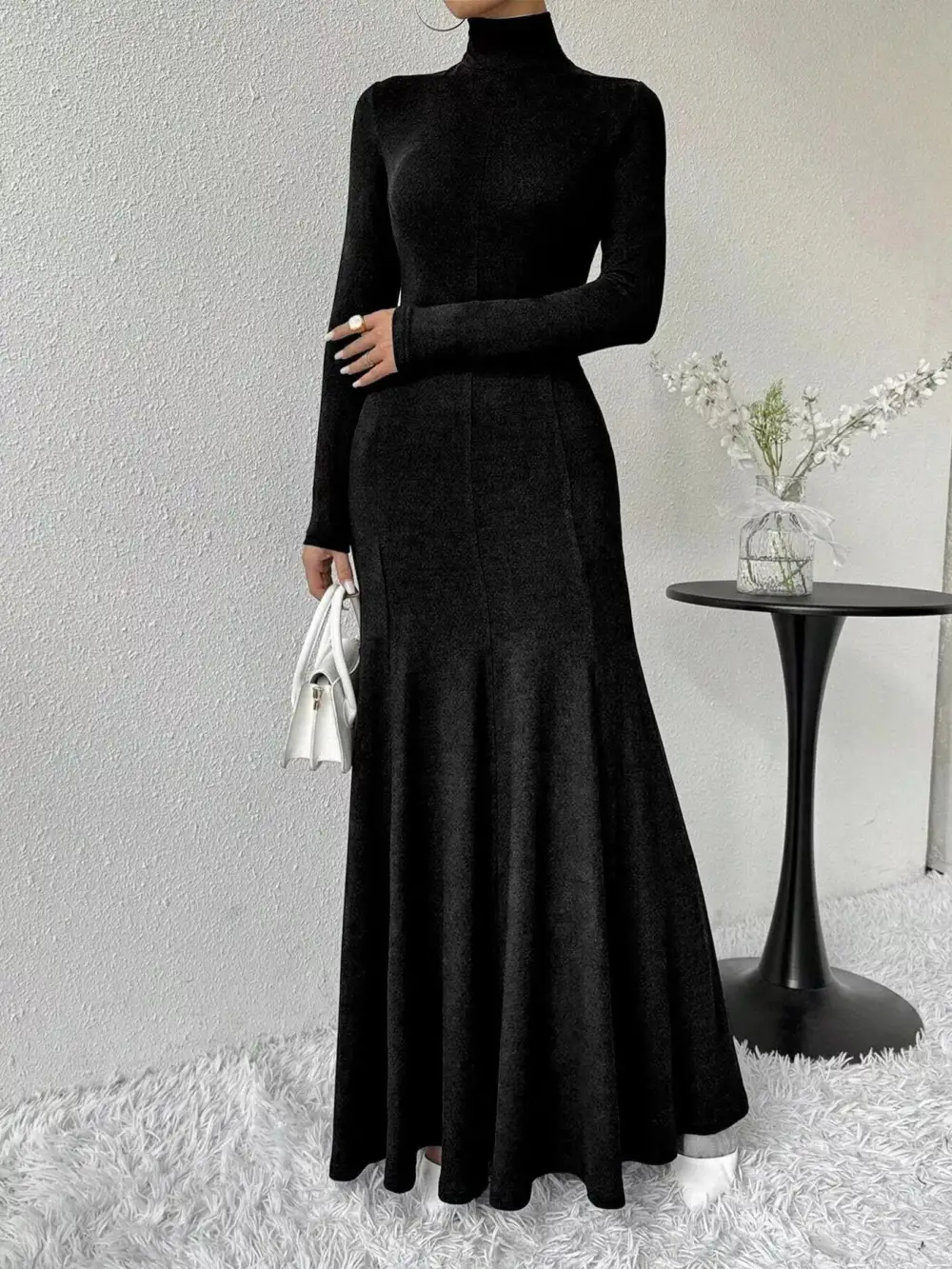 Polished Detail Long Sleeve Maxi Dress