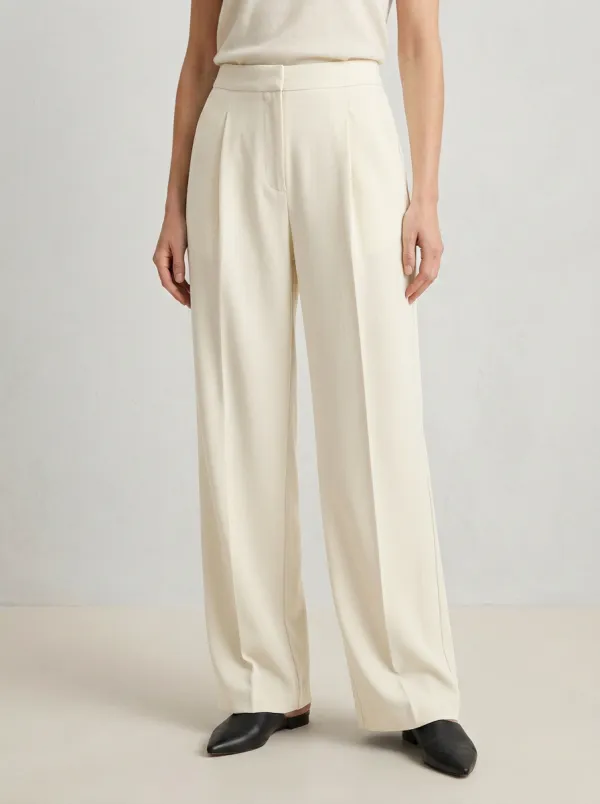 Everyday Design Pleated Wide-Leg Trousers