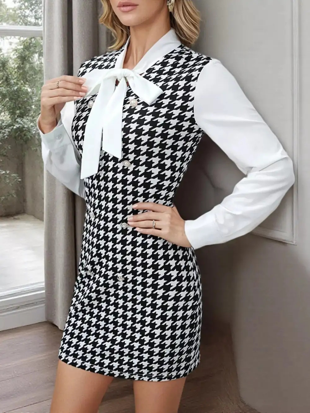 Houndstooth Printed Long Sleeve Mini Dress