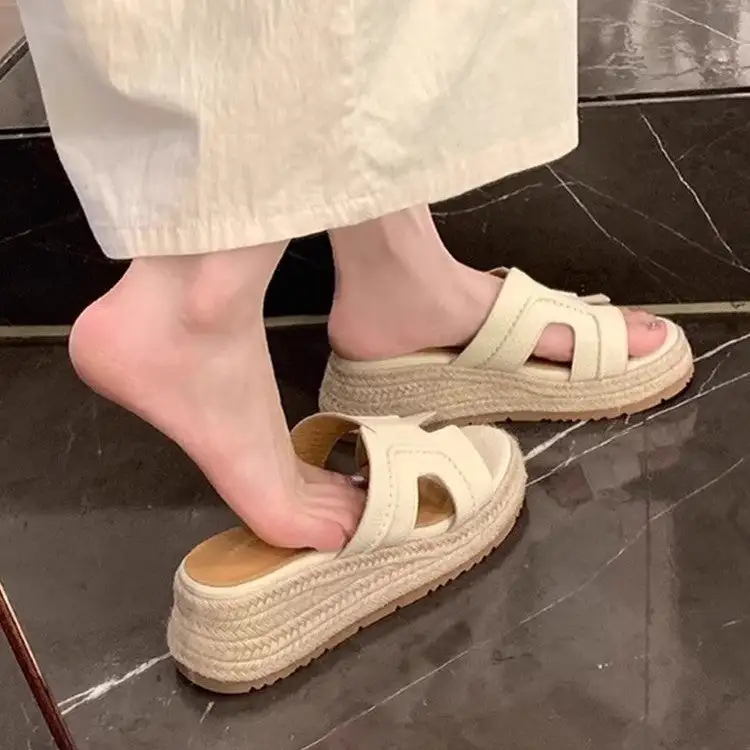 Thick Sole Open Toe Slide Sandals