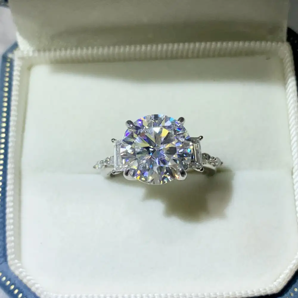Daily Moissanite Jewelry