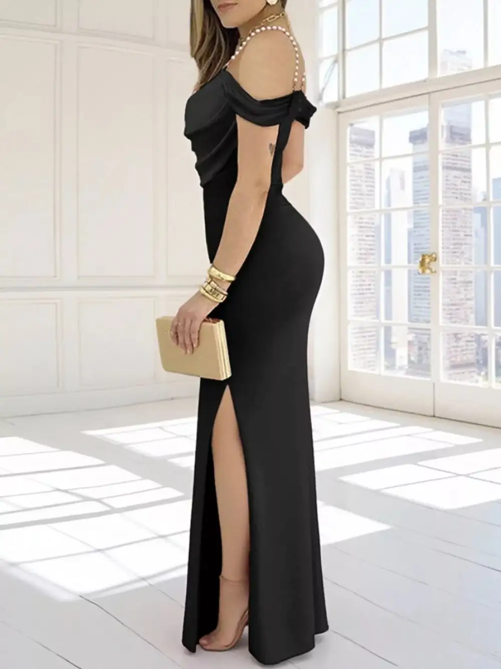 Relaxed Shape Slit Maxi Dress