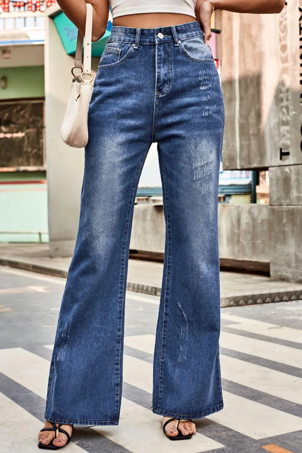 Structured Loose Fit Pocketed Denim Jeans