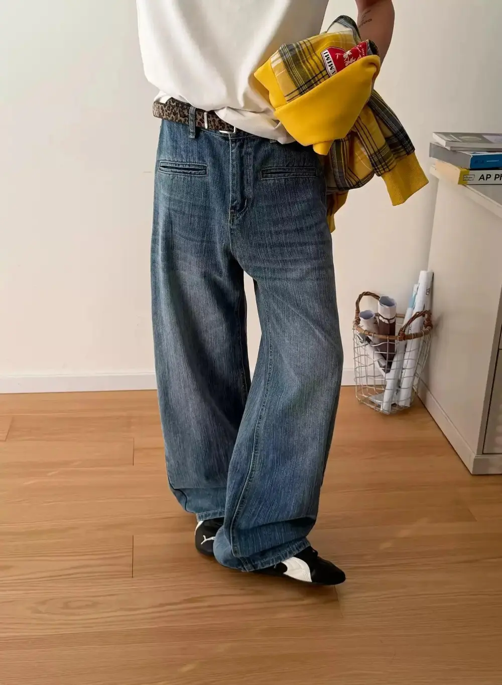 Retro Textured Straight Leg Jeans
