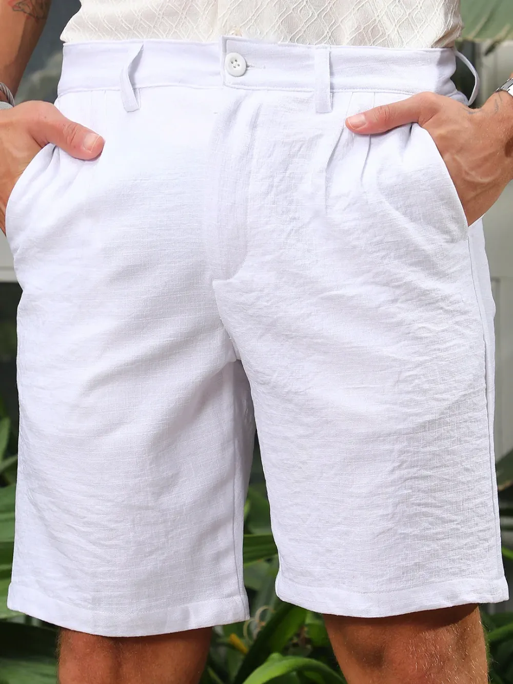White Mid-Rise Casual Style Shorts