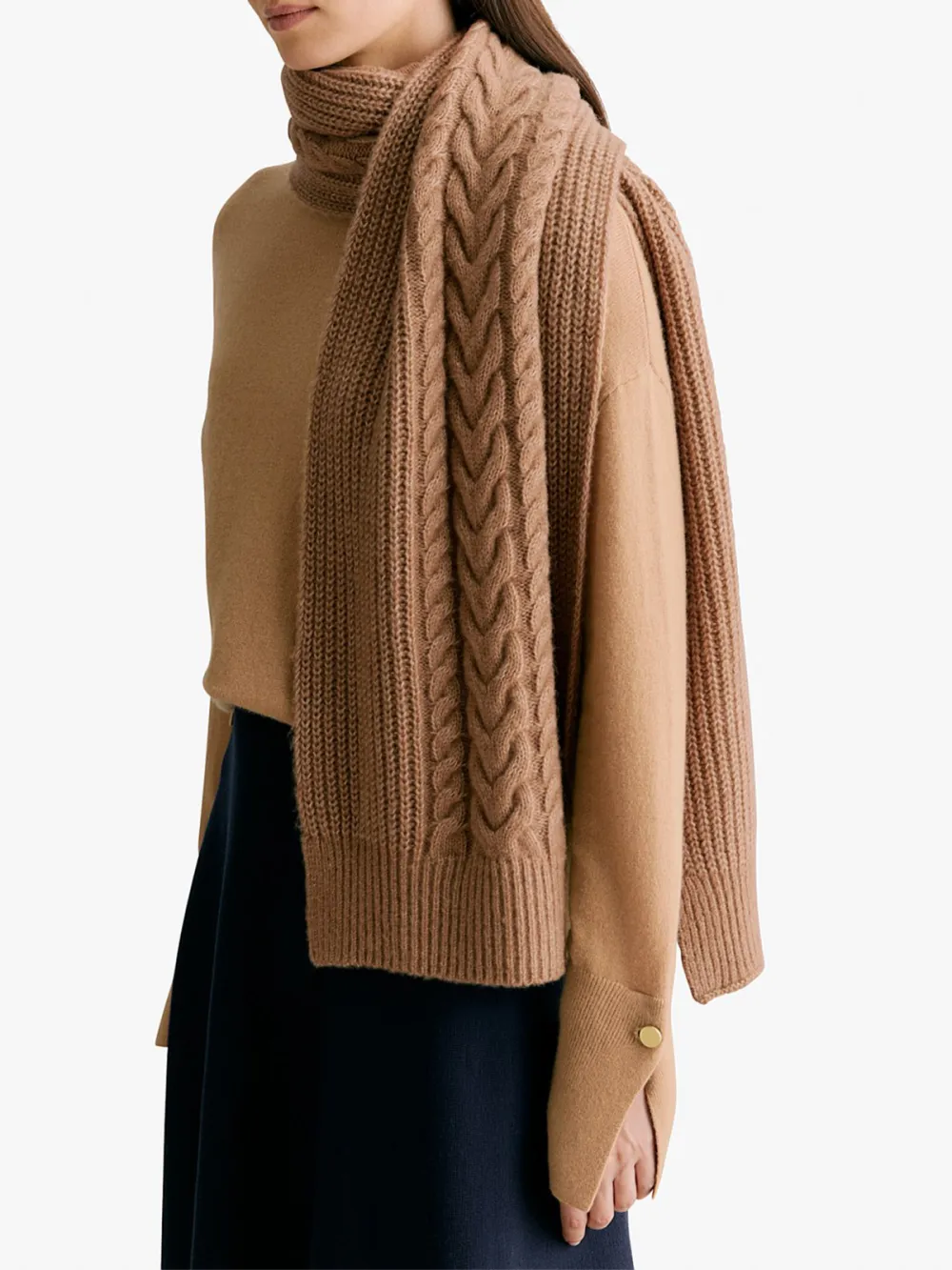 Thick Knitted Scarf