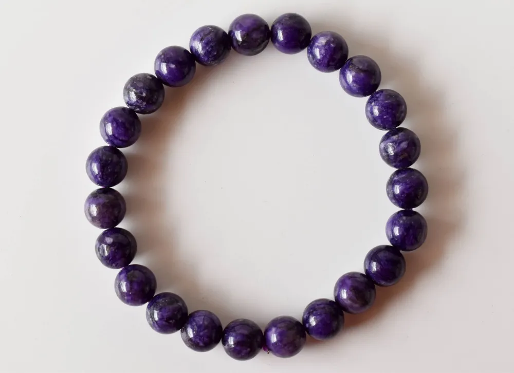 Minimal Charm Bracelet Detail Purple