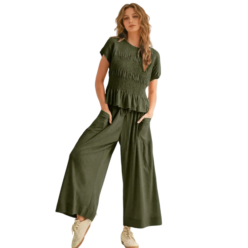 Women's Boho Chic Pleated Top & Wide-Leg Set