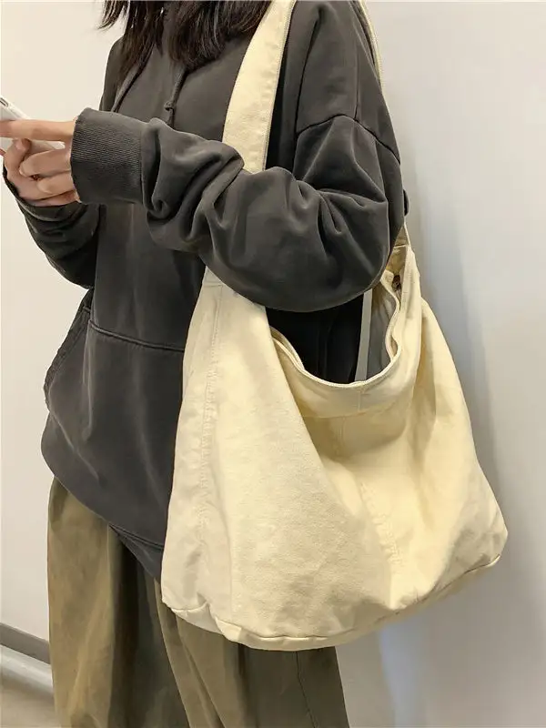 Everyday Canvas Shoulder Bag