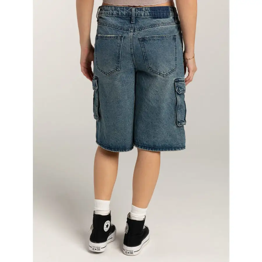 Refined Mid Rise Waist Denim Shorts with Pockets