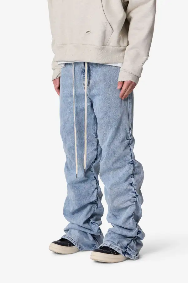 Relaxed Ruched Detail Jeans