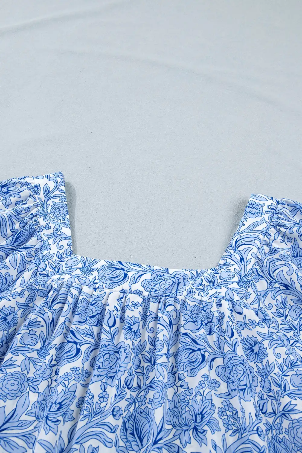 Floral Pleated Puff Sleeve Blouse