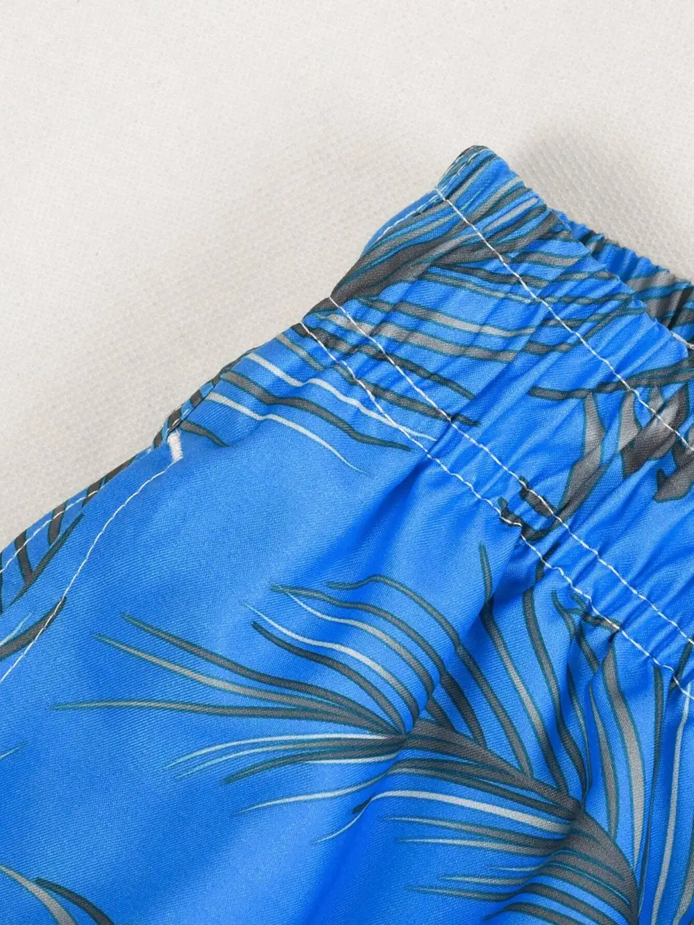 Men's Exotic Tropical Print Board Shorts