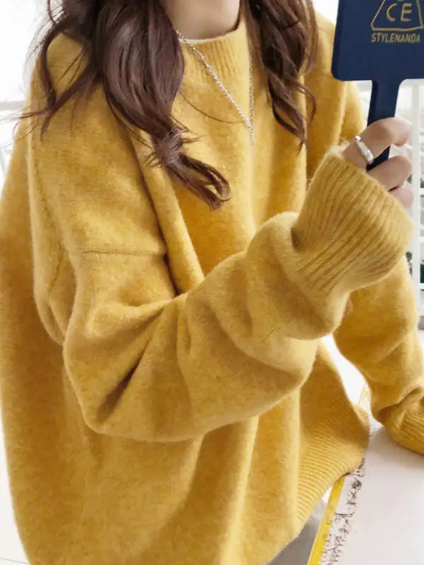 Minimal Round Neck Long Sleeve Relaxed Fit Pullover Sweater