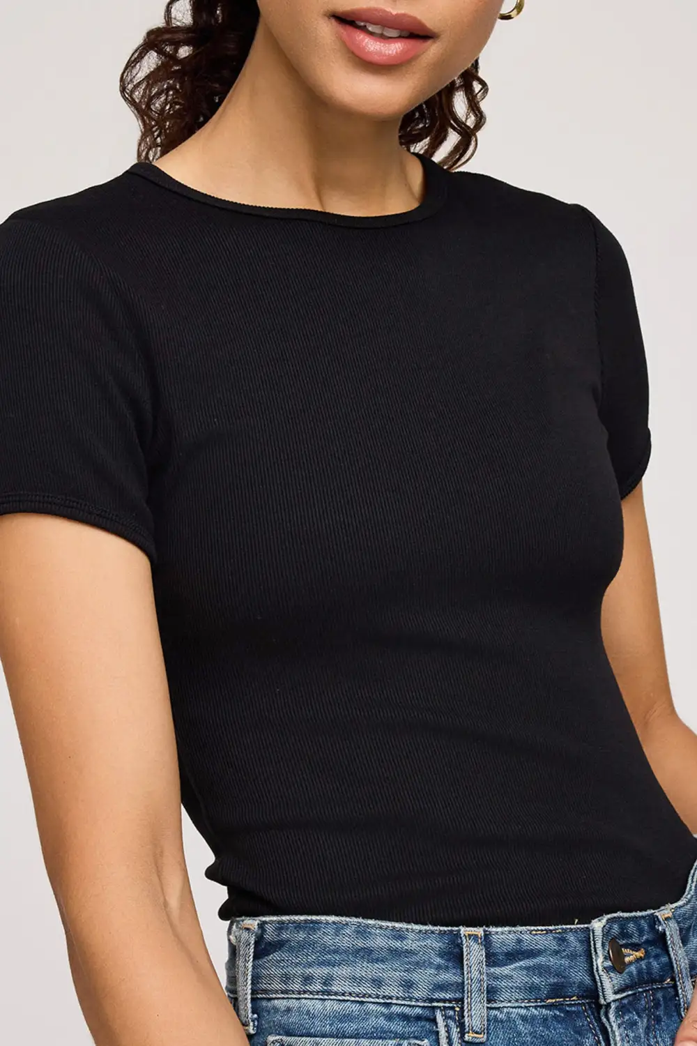 Ribbed Fitted Stretch Layering Tee