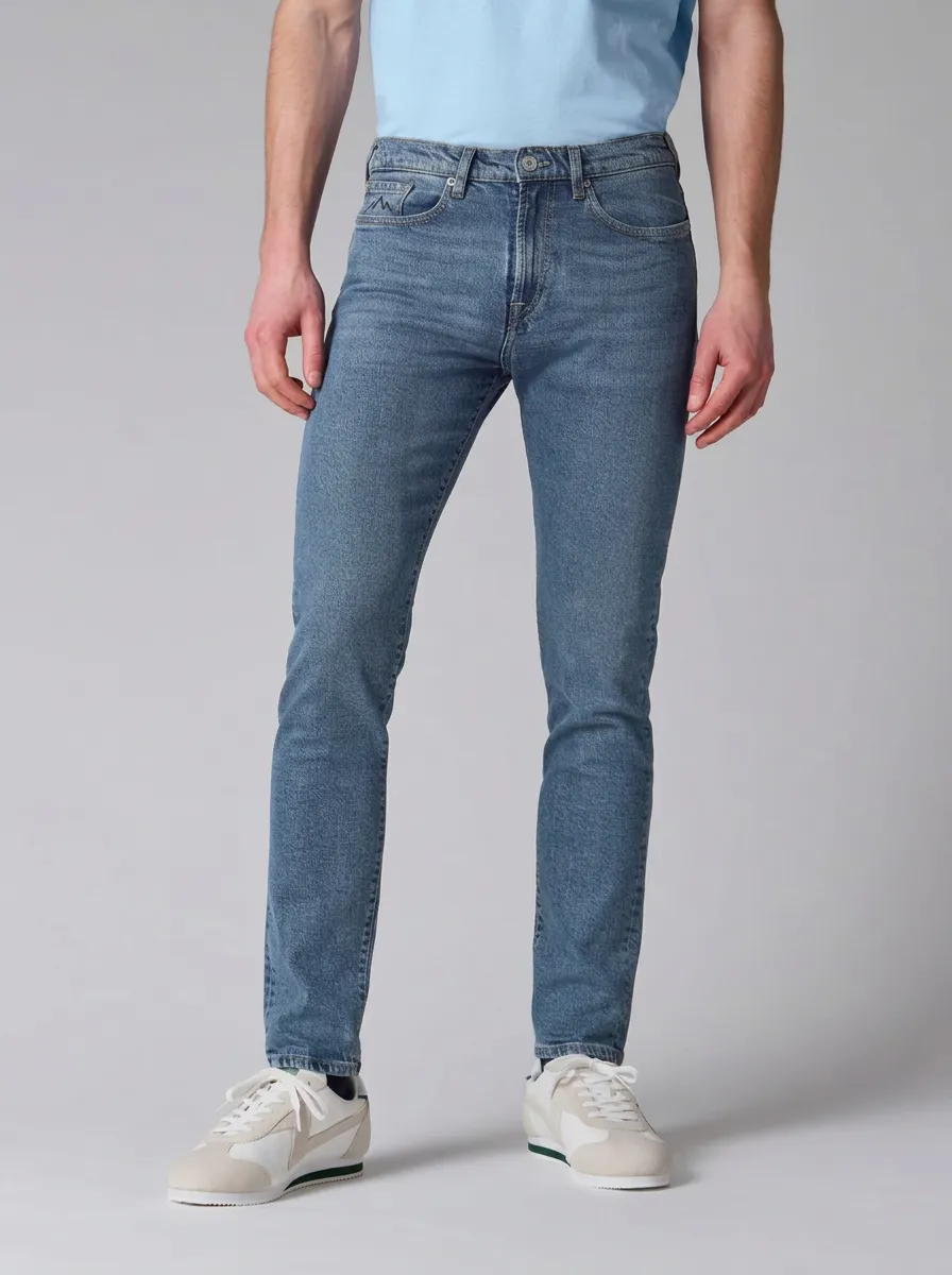 Men's Refined Flexible Mountain Logo Embroidered Stretch Denim Jeans