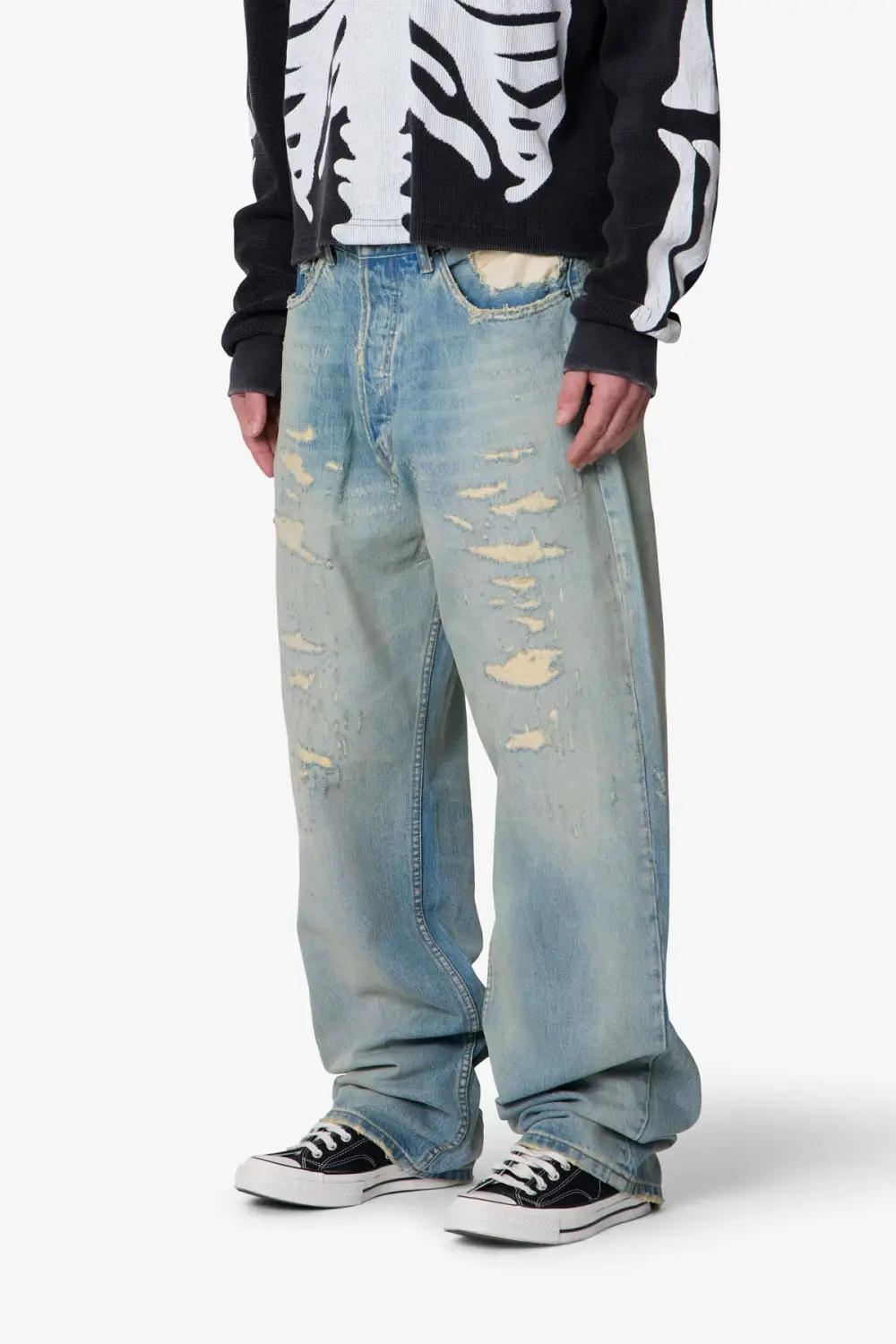 Distressed Ultra Baggy Jeans