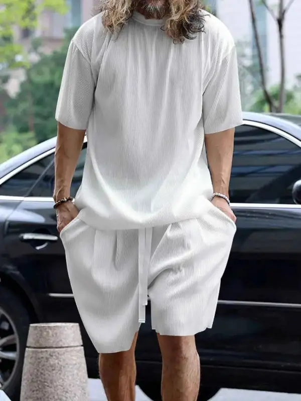 Modern Round Neck Short Sleeve Top and Shorts Set