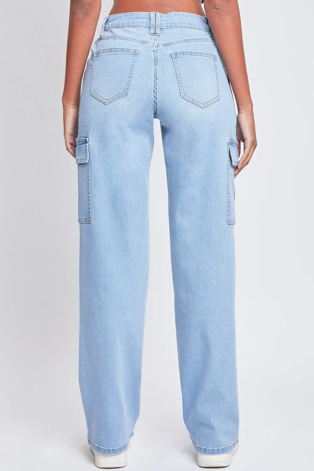 Low Rise Relaxed Cargo Jeans