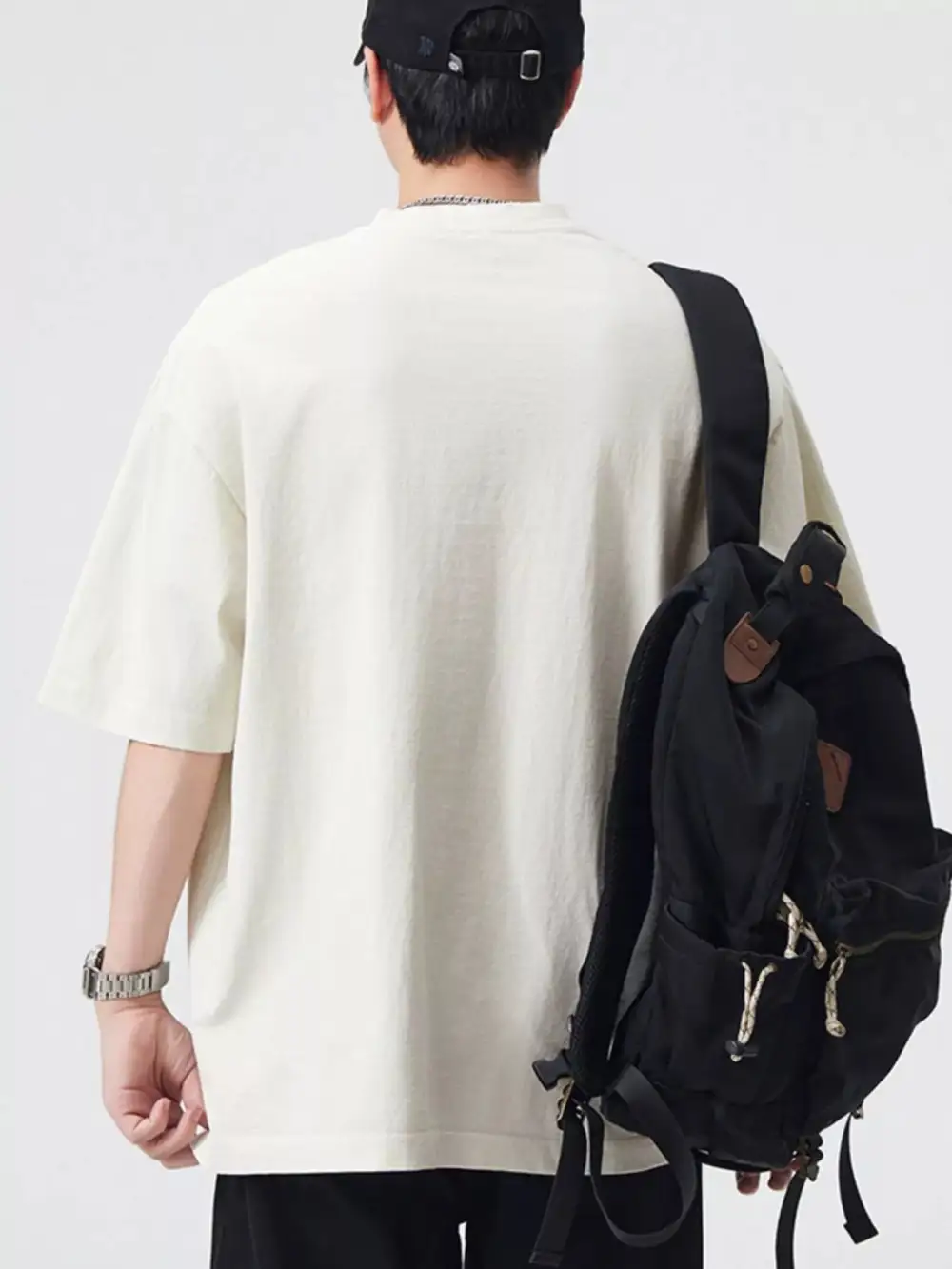 Stretch Letter Round-Neck Short-Sleeve T-Shirt