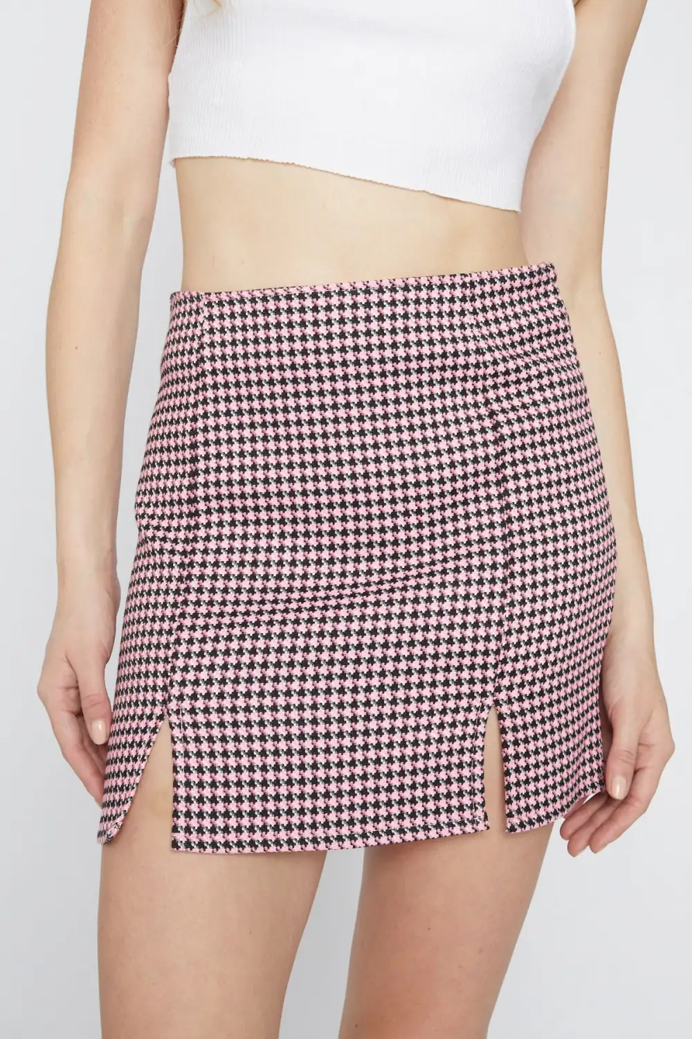 Houndstooth Mini Skirt With Two Front Slits