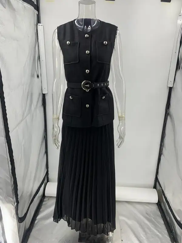Sleeveless Pleated Coordinated Set