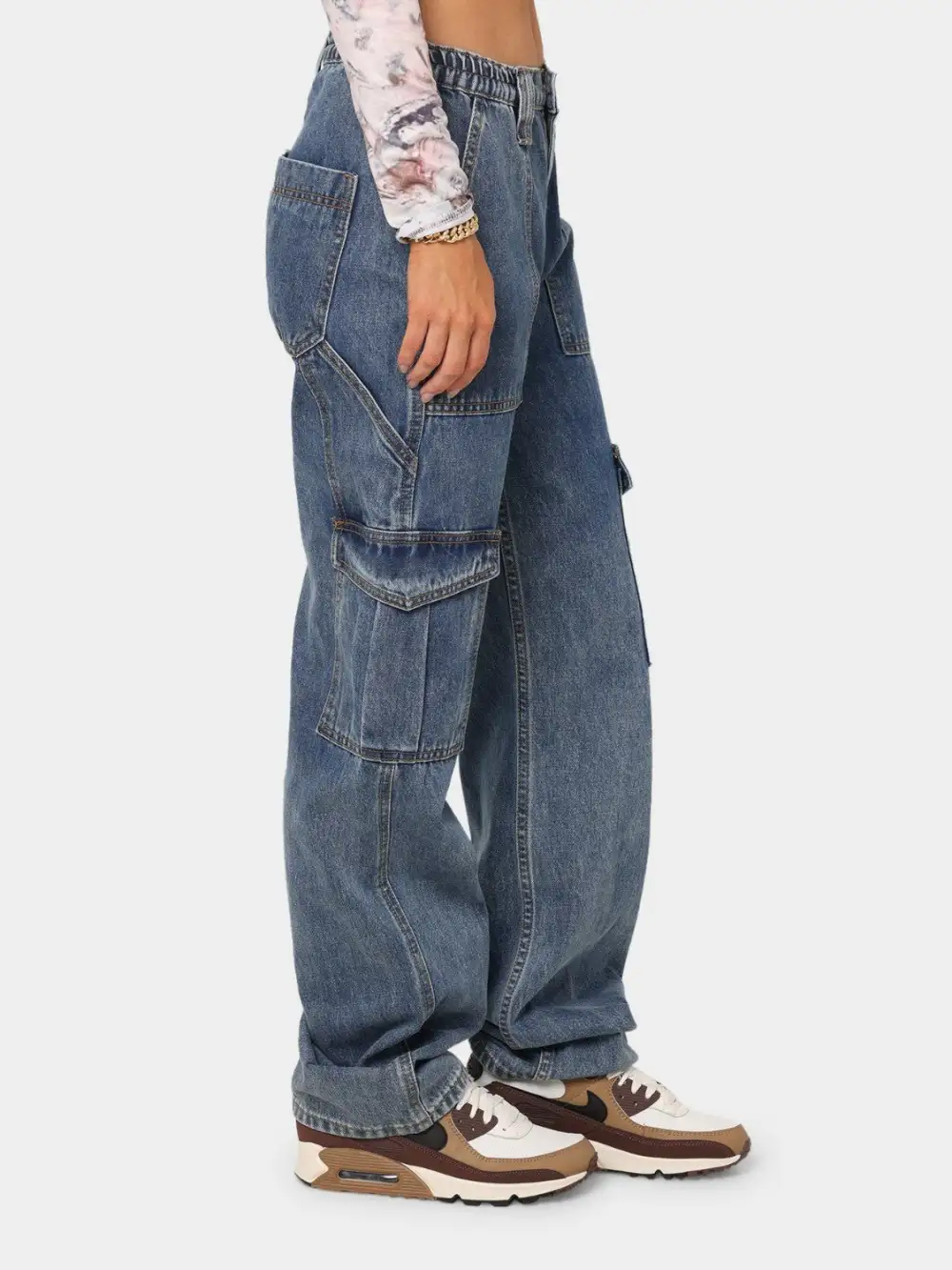 Laid-Back Washed Pocketed Stretch Straight Leg Jeans