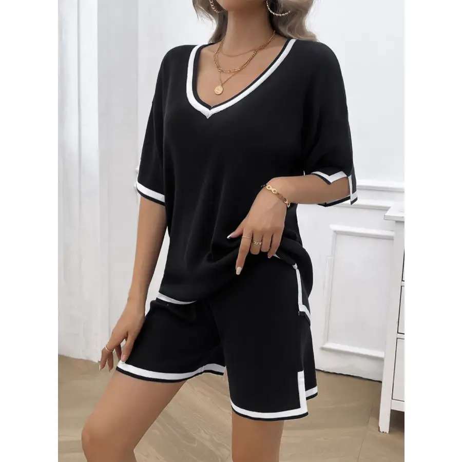 Contrast Trim V Neck Top and Shorts Set