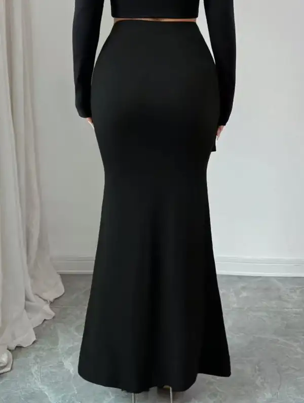 Metal Detail Mermaid Midi Skirt