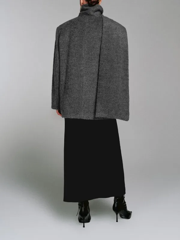 A Loose Laid-Back Commuter Jacket For Ladies